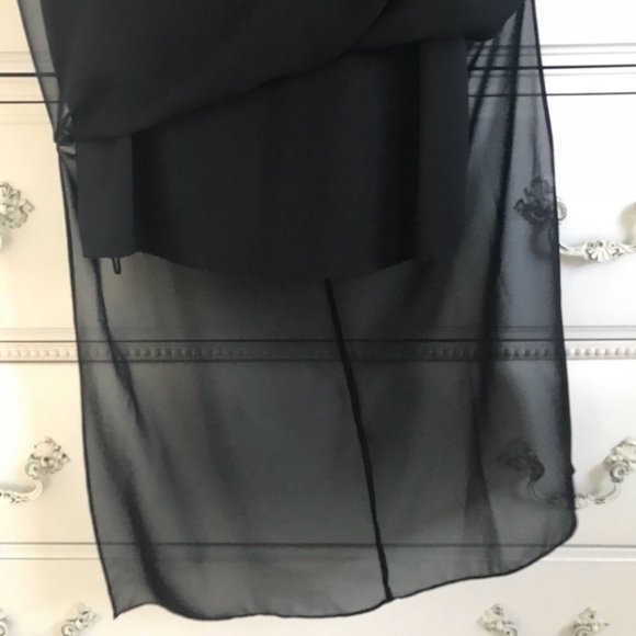 Guess halter xs - Picture 3 of 4